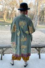 Load image into Gallery viewer, Jaded Gypsy - Floral Skies Duster

