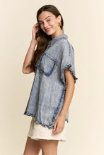 Load image into Gallery viewer, J.nna - Light Denim Button Down Top
