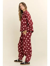 Load image into Gallery viewer, Davi &amp; Dani - Dot Jogger Pullover Set
