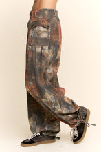 Load image into Gallery viewer, Davi &amp; Dani - Tie-dyed Printed Denim Wide Mid-high Waist Pants
