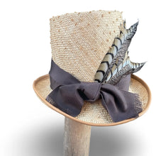 Load image into Gallery viewer, HC - Lady Danbury - Knotted Sisol Topper
