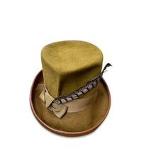 Load image into Gallery viewer, HC - El Diablo - Twisted Top Hat Dip Dyed Gold
