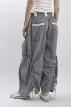Load image into Gallery viewer, ELASTIC WAIST BAND WITH STRONG MULTI POCKET PANTS  SHIP 09-14-2026
