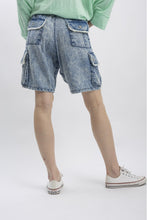 Load image into Gallery viewer, Bluevelvet - ELASTIC WAIST WITH STRING MULTI POCKET SHORTS
