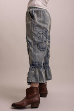 Load image into Gallery viewer, Bluevelvet - Daisy Denim Bloomer
