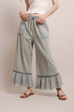 Load image into Gallery viewer, ELASTIC WAIST WITH TIE CASUAL PANTS
