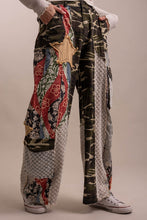 Load image into Gallery viewer, PATCHWORK WIDE LEG CAMO PRINT PANTS
