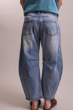 Load image into Gallery viewer, Bluevelvet - FLOWER PATCHWORK WITH STUDS BARREL PANTS

