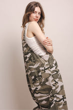 Load image into Gallery viewer, ANCKLE LENGTH CAMO PRINT OVERALL
