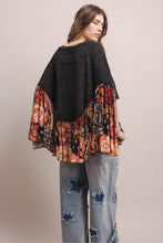 Load image into Gallery viewer, Bluevelvet - ROCK AND ROLL OVERSIZED SHIRT
