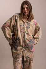 Load image into Gallery viewer, FLORAL OVERSIZED HOODED BUTTON-UP TOP
