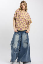 Load image into Gallery viewer, Bluevelvet - Star Patch Round Neck T-Shirt - Taupe
