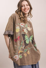 Load image into Gallery viewer, Bluevelvet - BUTTERFLY PRINT RUFFLE SHORT SLEEVE T-SHIRT
