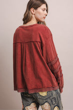 Load image into Gallery viewer, Bluevelvet - TIERED LONG SLEEVE SHIRT
