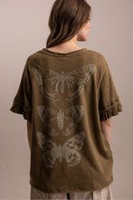 Load image into Gallery viewer, Bluevelvet - SHORT RUFFLE SLEEVE BUTTERFLY TOP

