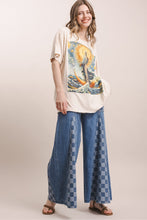 Load image into Gallery viewer, Bluevelvet - Divine Vision Graphic Tee
