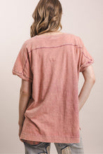 Load image into Gallery viewer, Hannah favorite Basic Tee

