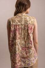 Load image into Gallery viewer, FLOWER AND PAISLEY PRINT SLEEVELESS BUTTON DOWN TOP

