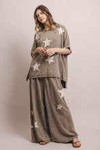 Load image into Gallery viewer, Bluevelvet - STAR PATCHWORK SHORT SLEEVE TOP AND PANTS SET
