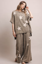 Load image into Gallery viewer, Bluevelvet - STAR PATCHWORK SHORT SLEEVE TOP AND PANTS SET
