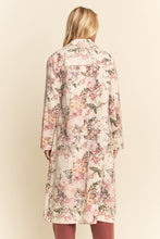 Load image into Gallery viewer, Davi &amp; Dani- Garment Washed Lapel Color Duster Jacket
