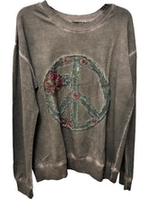Load image into Gallery viewer, I Love Linen - Sweatshirt Peace Patch Pigment-Wash Cotton

