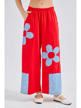 Load image into Gallery viewer, J. HER - Cotton French Terry Flower patched pants
