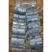 Load image into Gallery viewer, Jaded Gypsy - Pockets of Dreams Jeans
