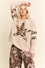 Load image into Gallery viewer, Davi &amp; Dani - Studded Leopard Star Detail Sweater Top
