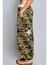 Load image into Gallery viewer, Pol - Vintage Floral Camo Star Patch French Terry Wide-Leg Pants

