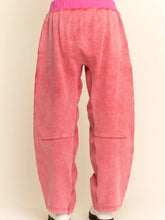 Load image into Gallery viewer, Davi &amp; Dani - Washed French Terry Contrast Waist Barrel Pants Red
