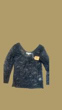 Load image into Gallery viewer, A RARE BIRD - Lace Vintage Layer Shirt

