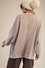 Load image into Gallery viewer, EASEL- Star Patch Front Washed Terry Pullover
