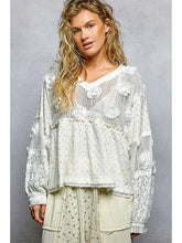 Load image into Gallery viewer, pol - Eyelet Ruffle Lace Rosev-Neck Balloon Sleeves Top
