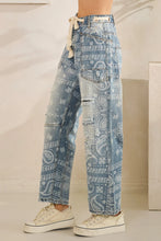 Load image into Gallery viewer, Oli &amp; Hali - WASHED PAISLEY PATCH PRINT DENIM

