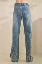 Load image into Gallery viewer, Oli &amp; Hali -  WASHED EMBELLISHED DENIM STRAIGHT JEANS
