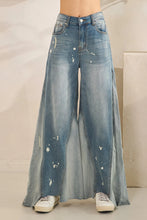 Load image into Gallery viewer, Oli &amp; Hali -WASHED BLEACHED WIDE LEG DENIM JEANS
