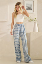 Load image into Gallery viewer, Oli &amp; Hali -  FRAYED PANELLED WIDE LEG JEANS
