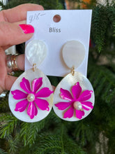 Load image into Gallery viewer, Bliss Mother of Pearl Acrylic Alloy Pink Earrings
