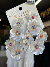 Load image into Gallery viewer, Kaylee New York Sequin Earrings

