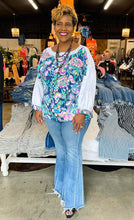 Load image into Gallery viewer, HC Southern Floral Pullover

