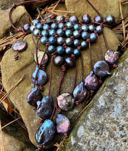 Load image into Gallery viewer, Dreamy Black Tahitian Pearl Necklace
